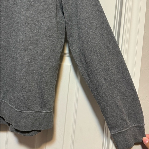 Heather gray crewneck sweatshirt. Great condition. Size Medium. - Picture 4 of 5